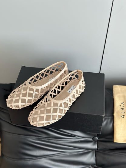 ALAIA BALLET FLATS