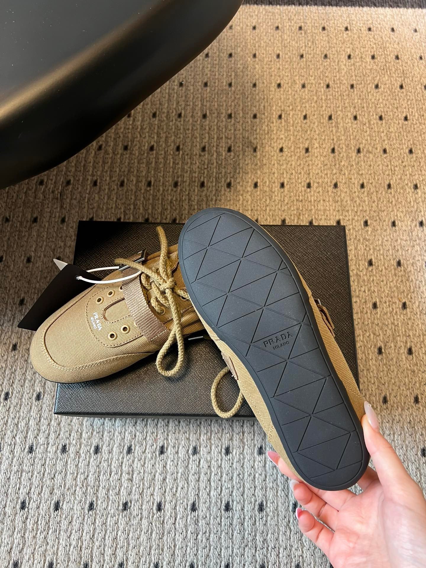 PD COLLAPSE SNEAKERS