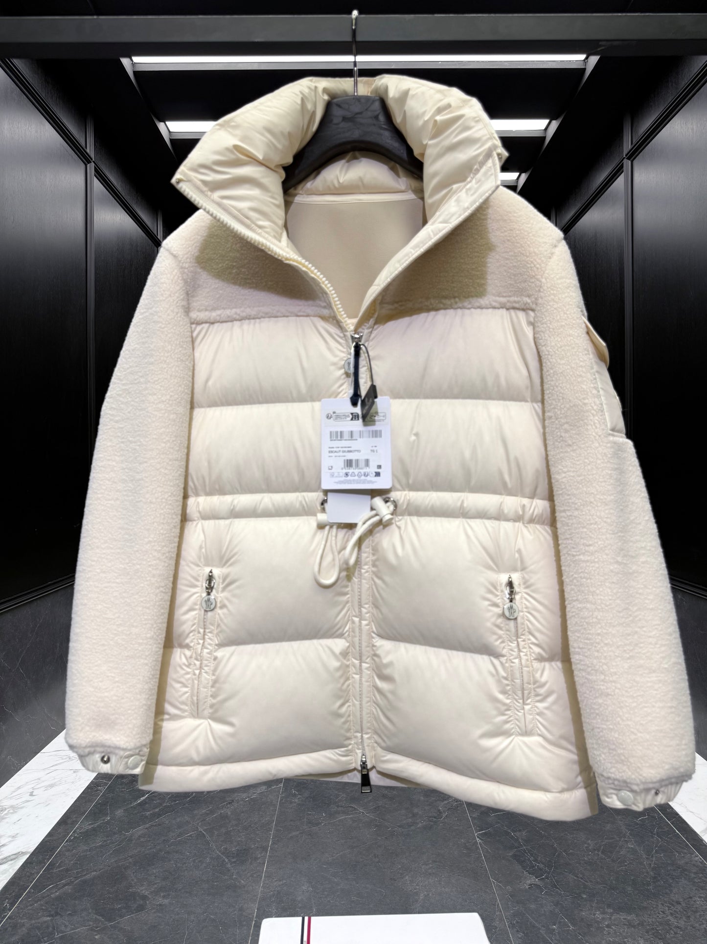 MONC ESCAUT JACKET