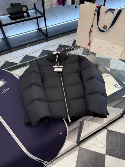 MONC TARN JACKET
