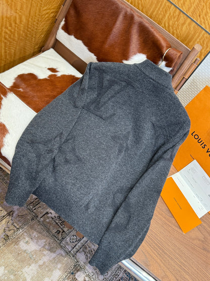 LOU JUMPER