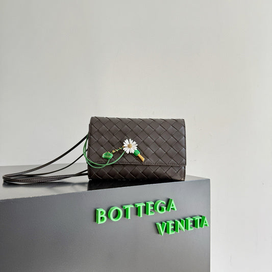 BOTT V ANDIAMO POUCH