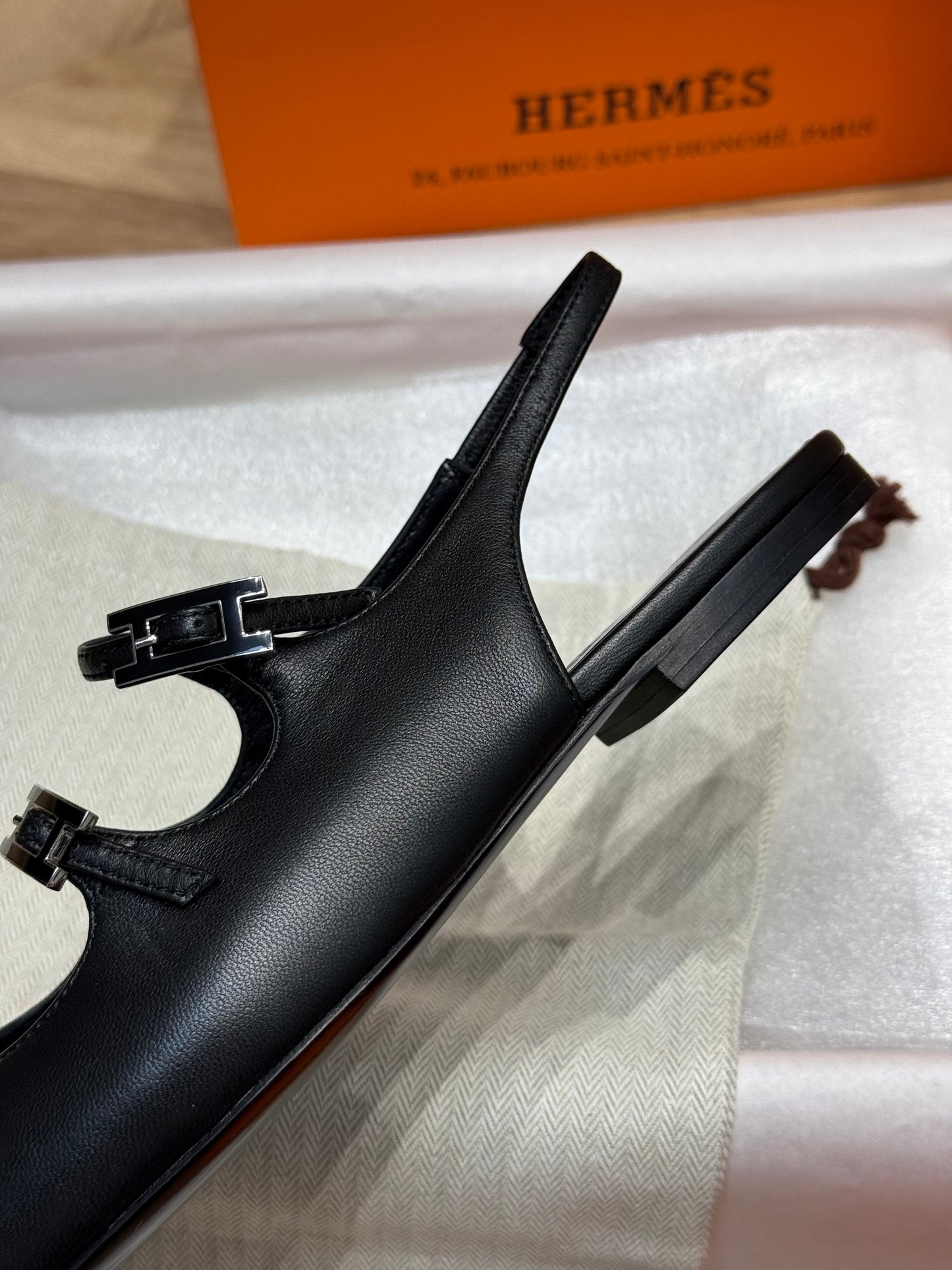 HERM MILA SLINGBACK