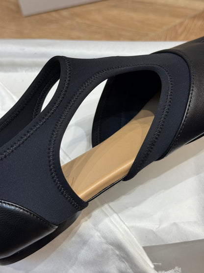 MAISON M TABI BALLET FLATS