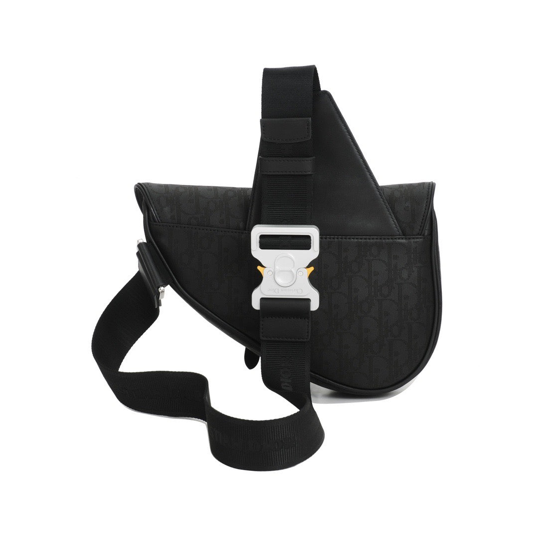 CD SADDLE BAG