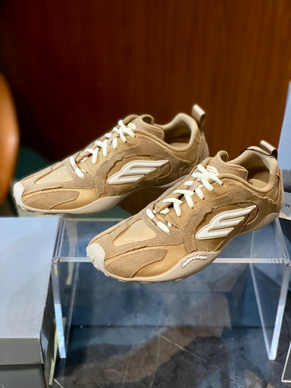 BAL MONDAY ULTRA SNEAKERS