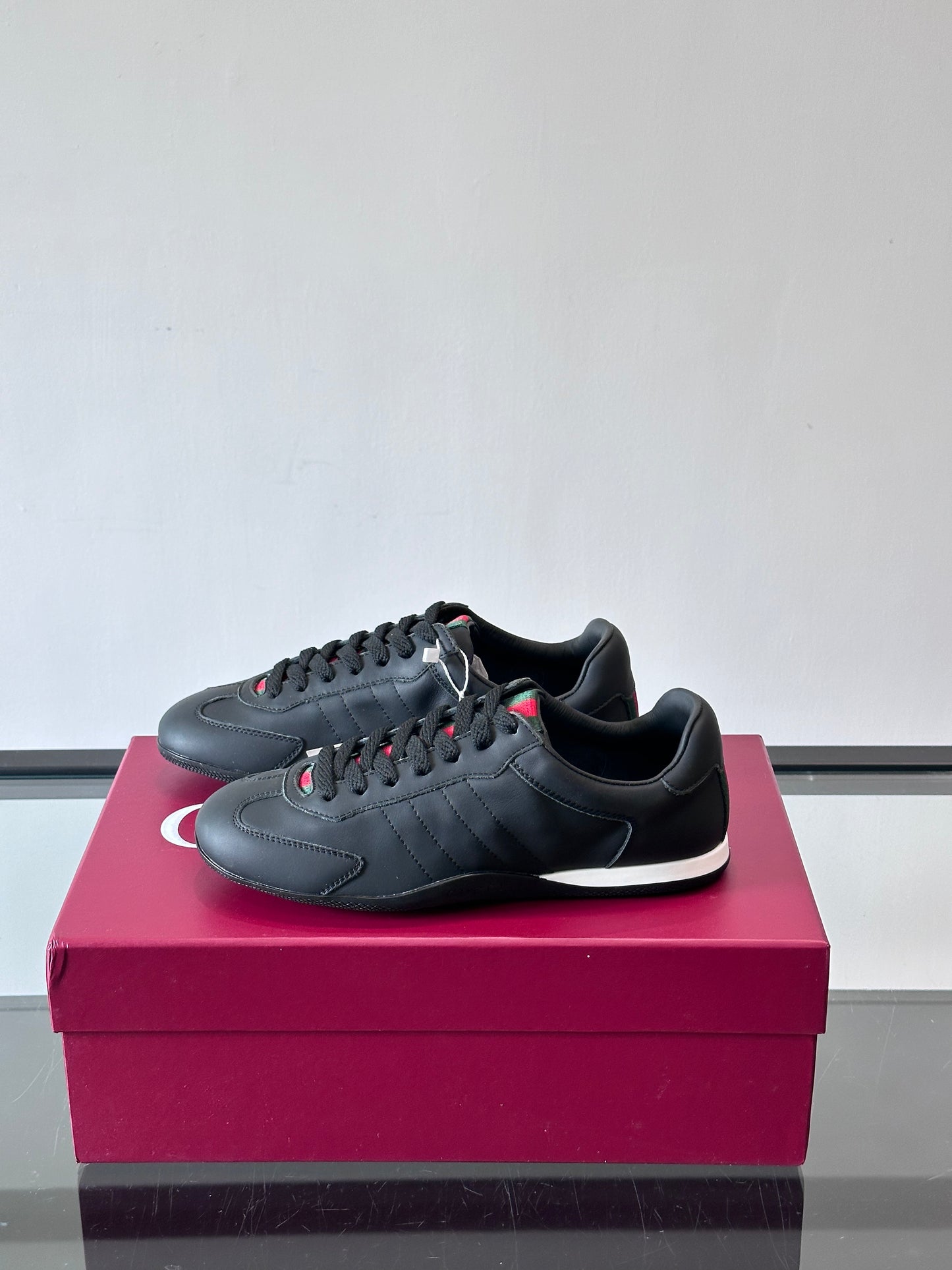 GG SHIFT SNEAKERS