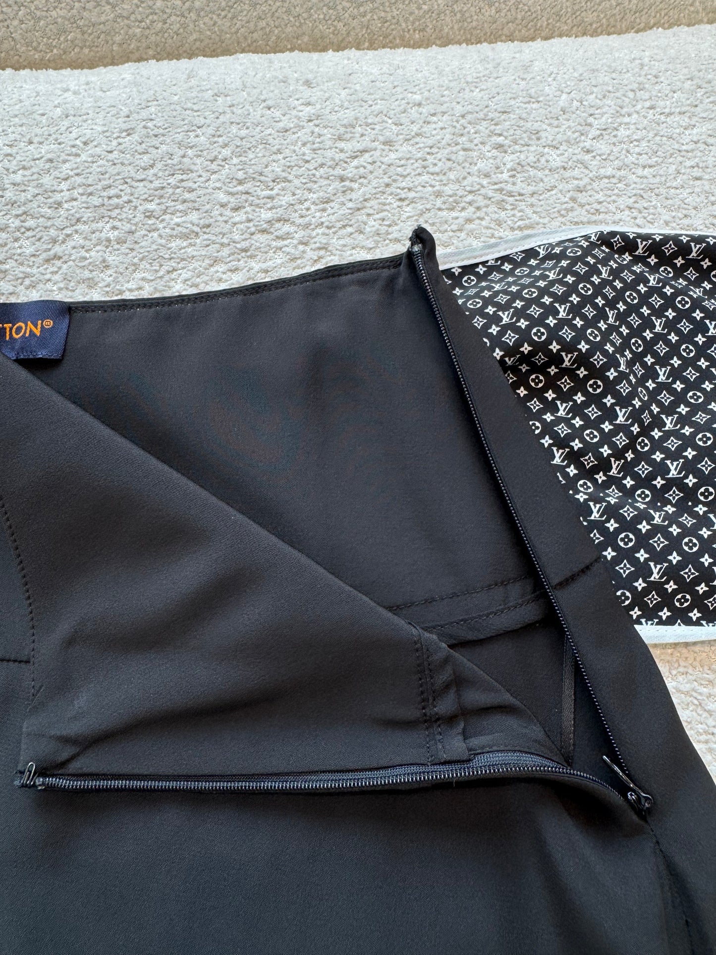 LOU SKIRT