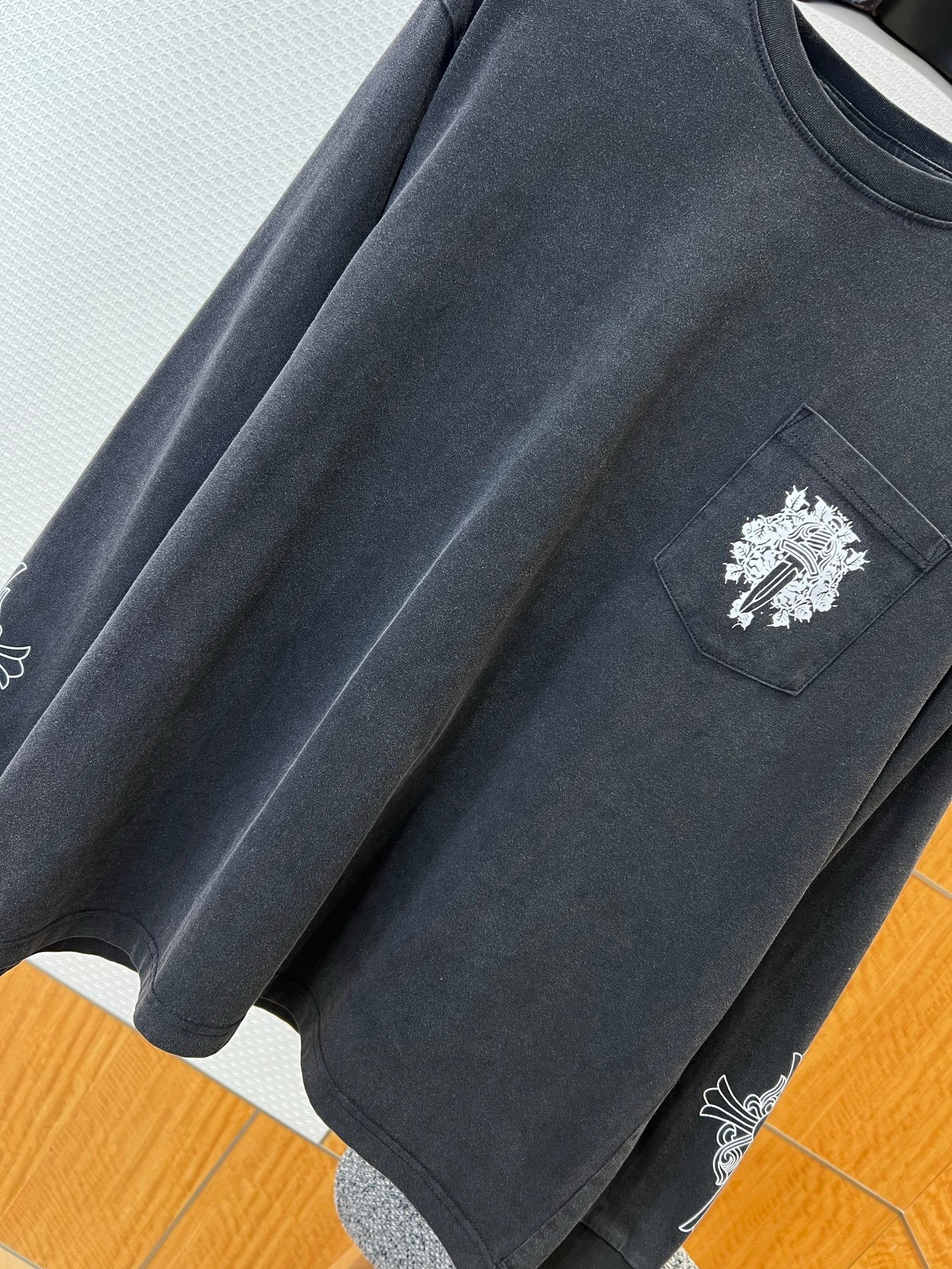 CHROME H LONG TEE