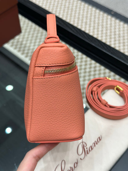 LORO P EXTRA POCKET L19 BAG