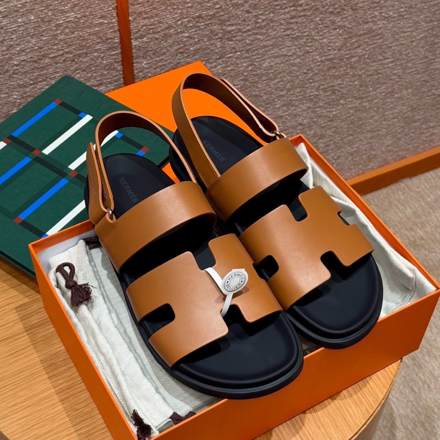 HERM GENIUS SANDALS