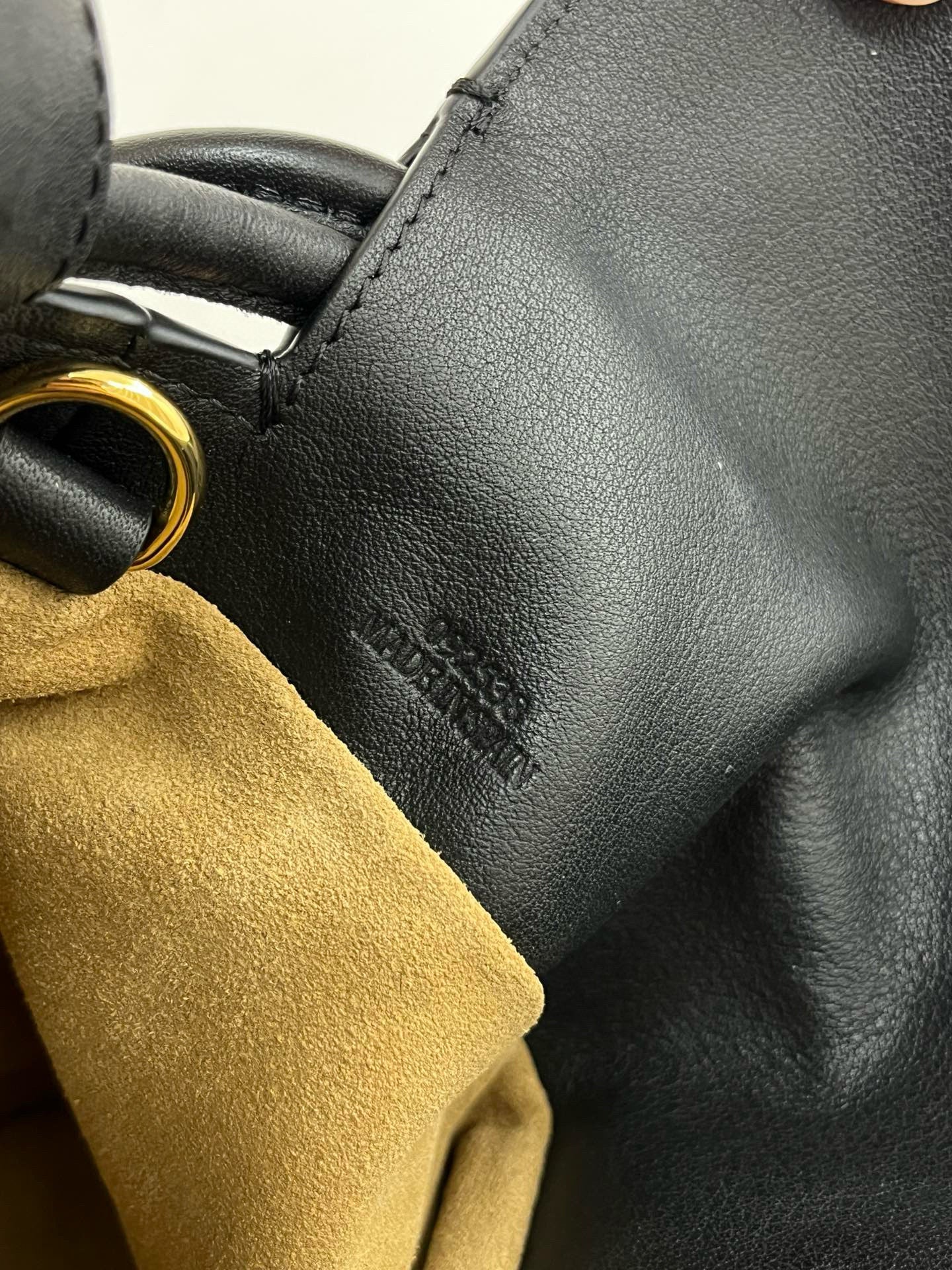 LOEW FLAMENCO MEDIUM POUCH