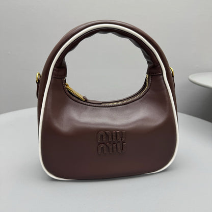 MIU M WANDER BAG