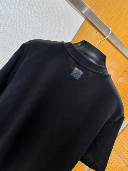 LOU T-SHIRT