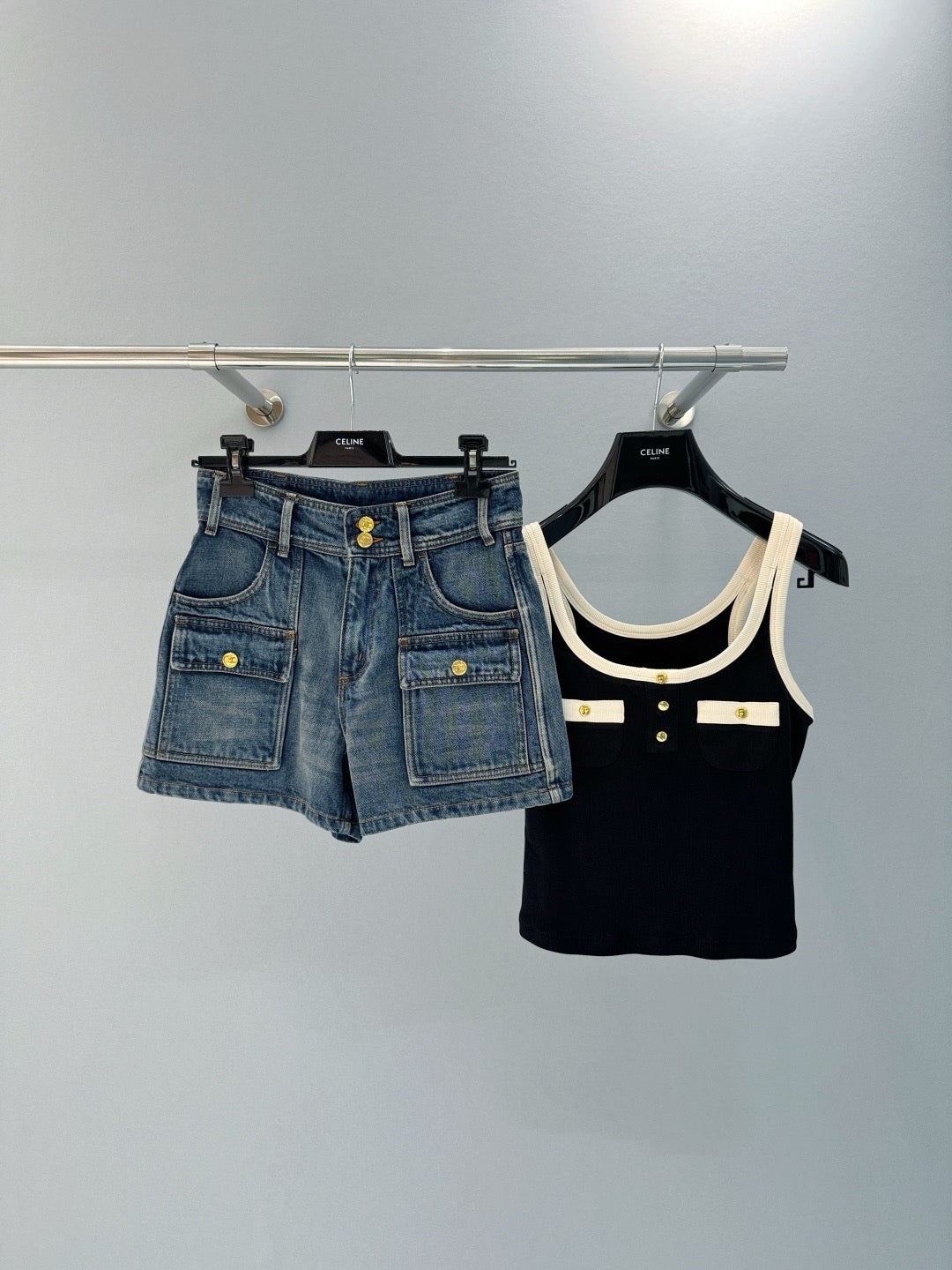 CEL SHORTS