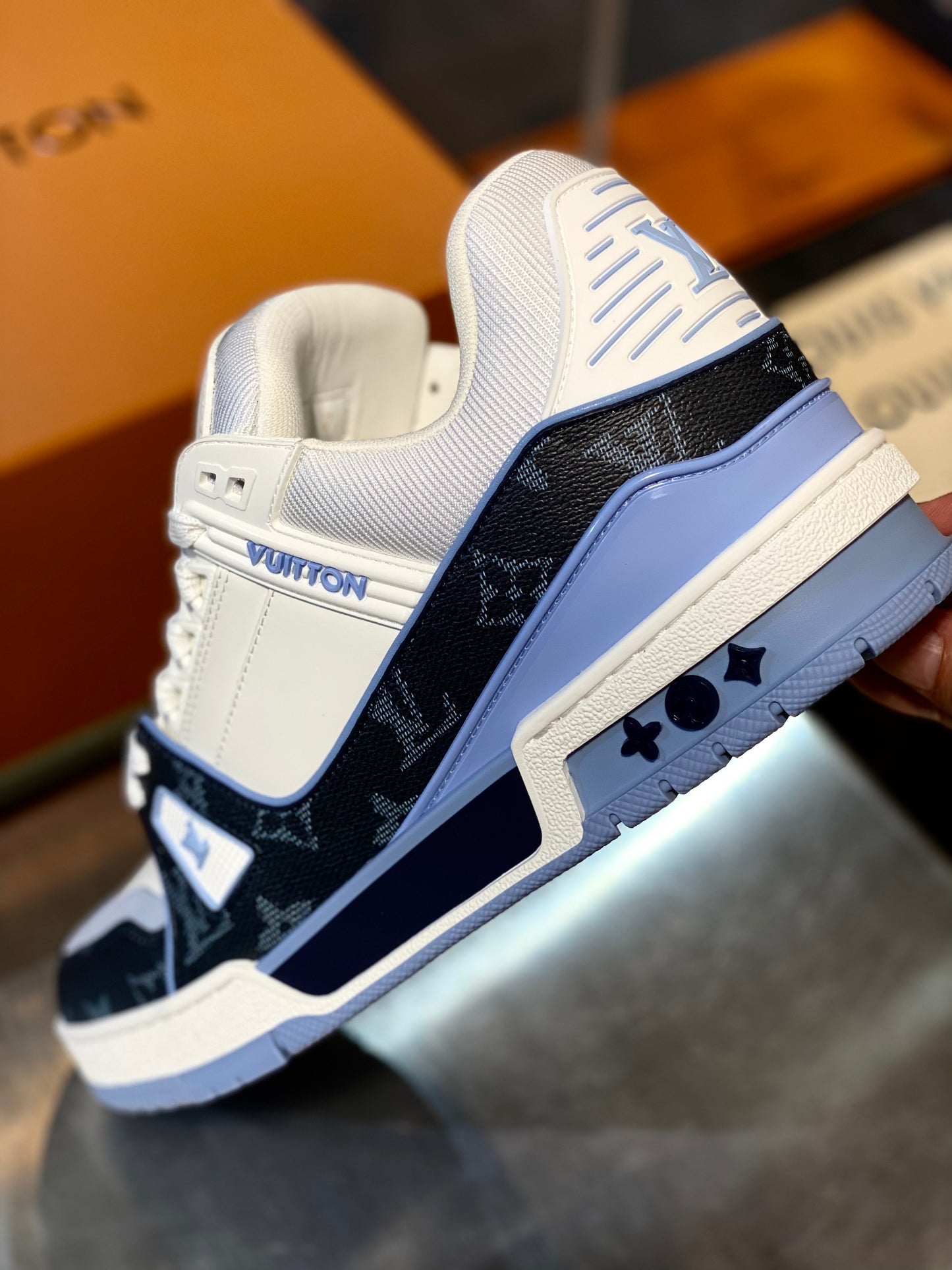 LOU TRAINERS