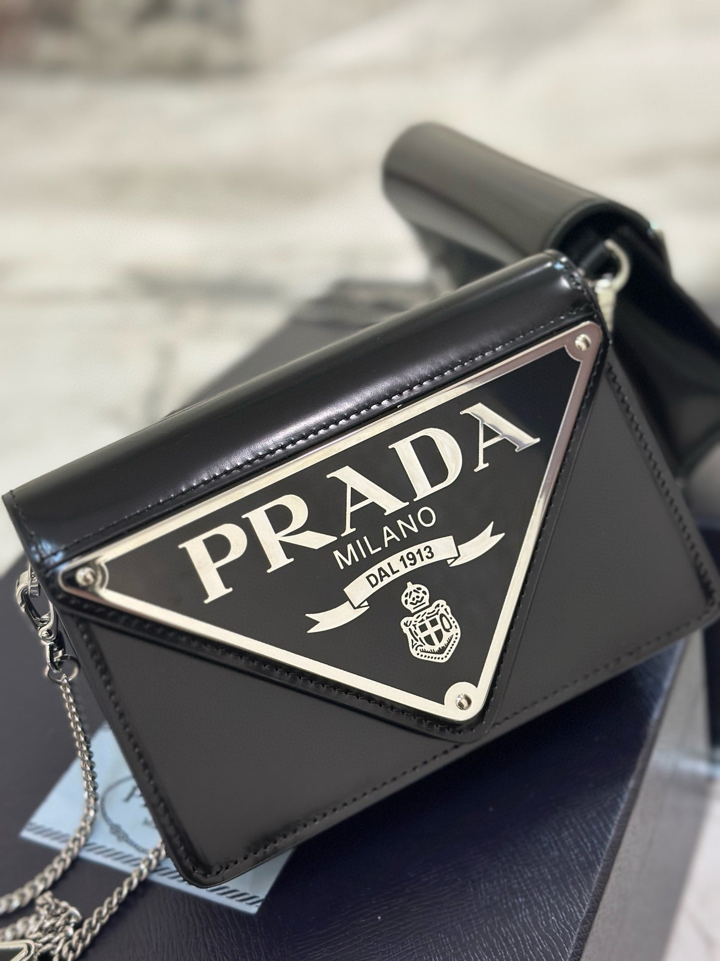 PD TRIANGLE LOGO BUFFED SHOULDER BAG