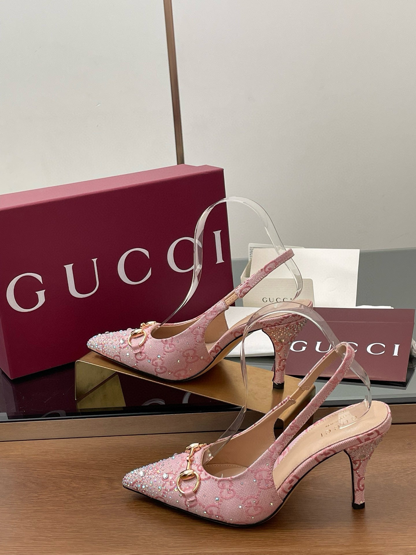 GG HEELS