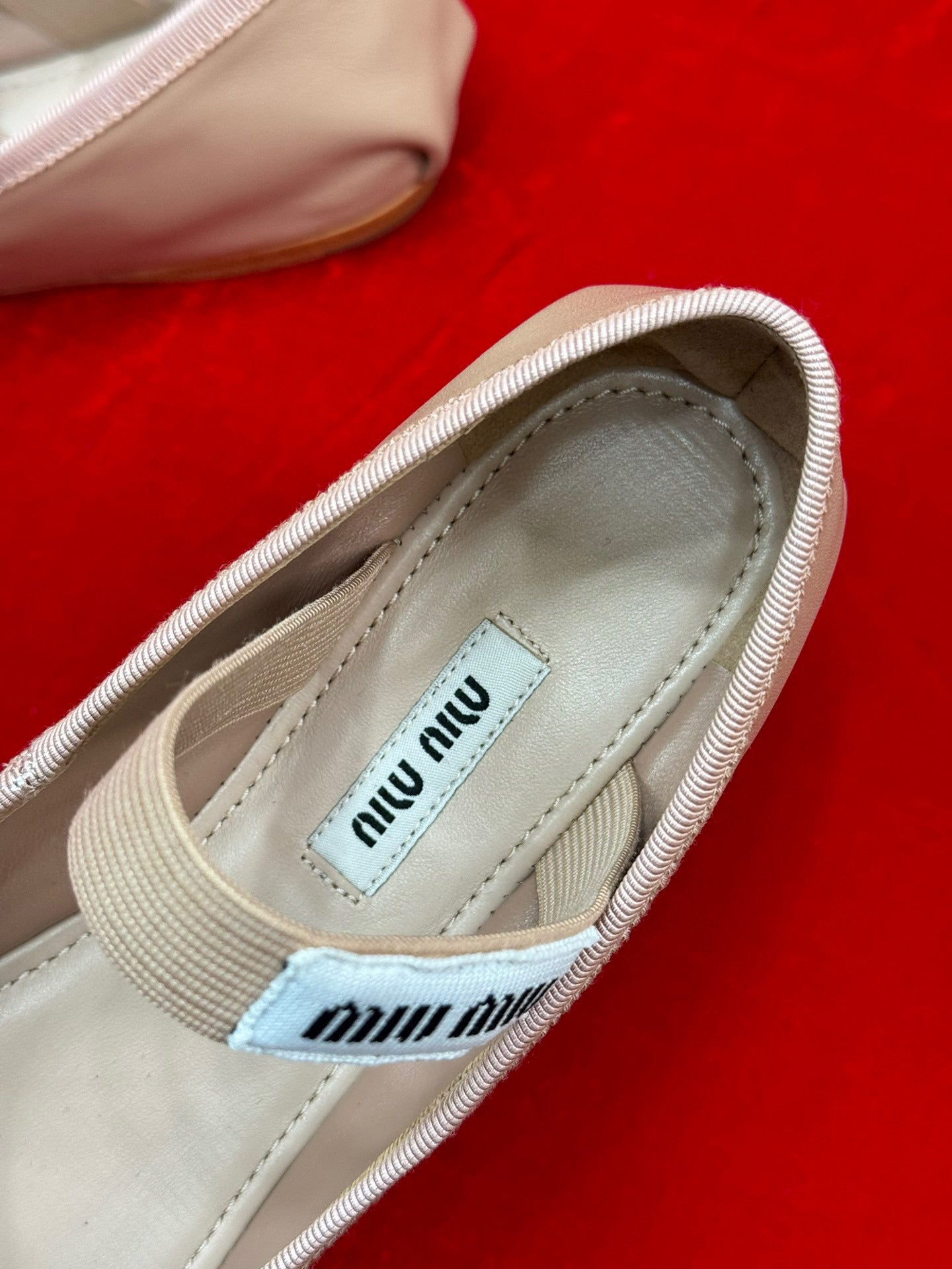MIU M BALLERINA FLATS
