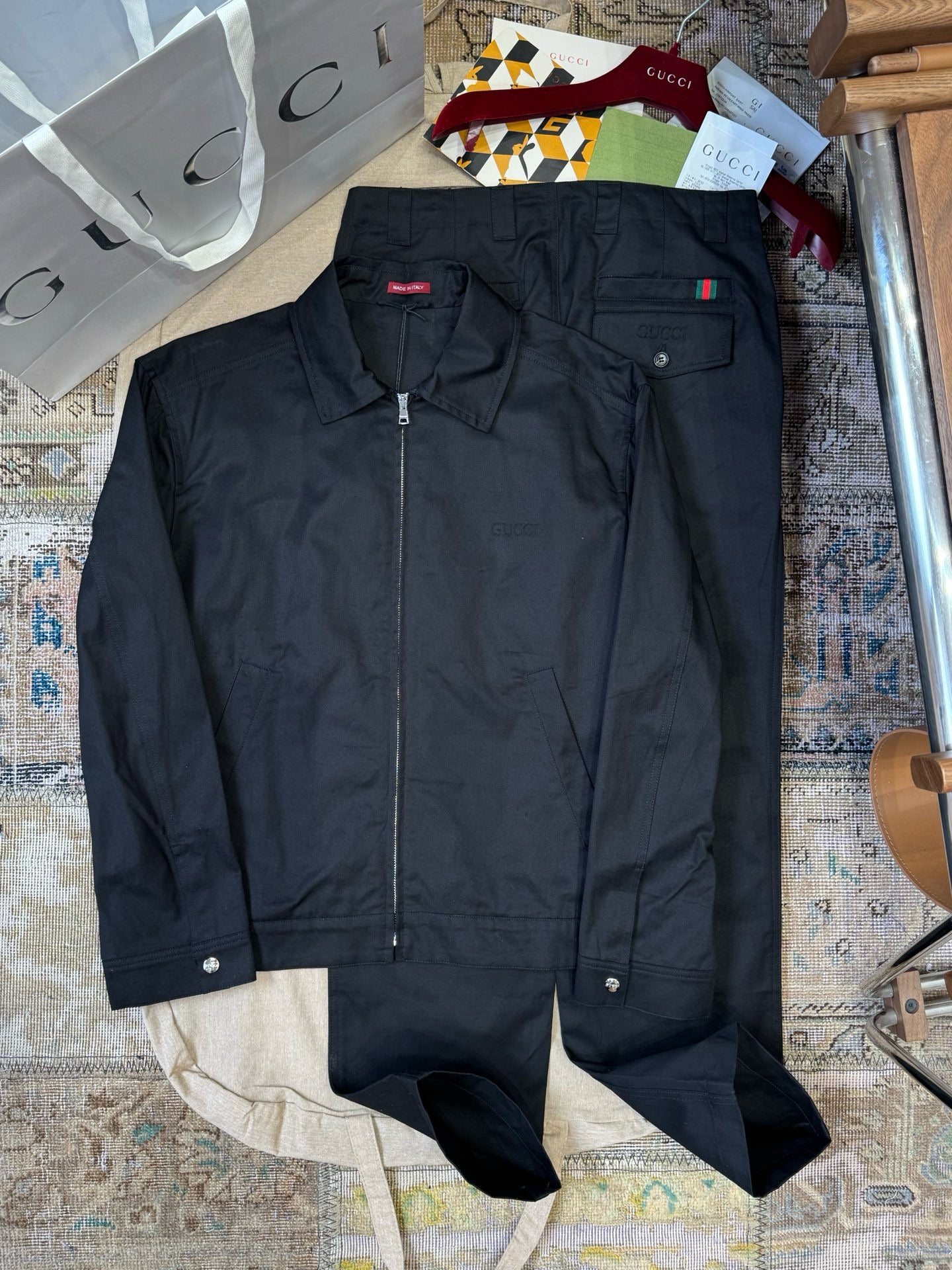 GG ZIP BOMBER