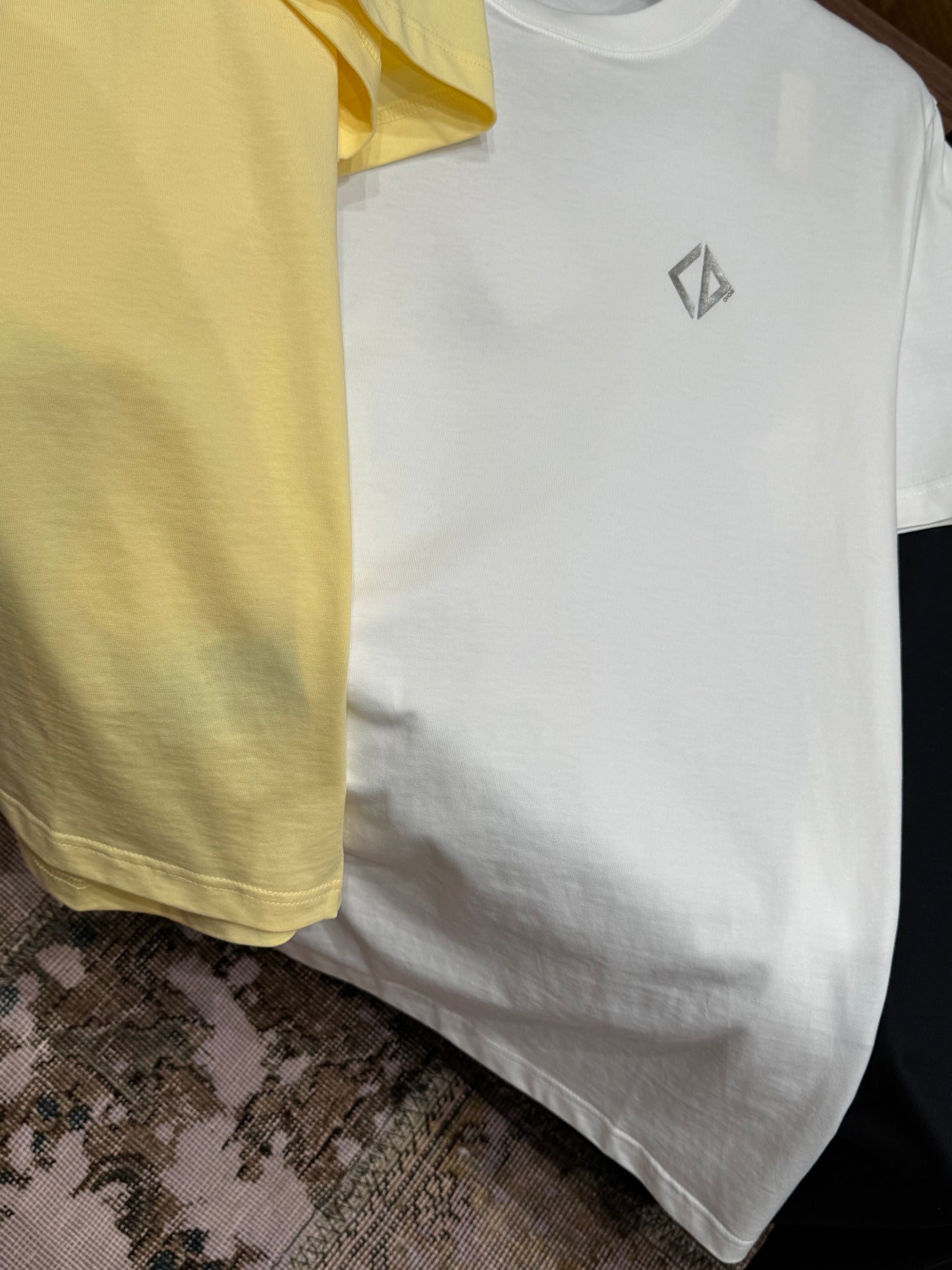 CD T-SHIRT