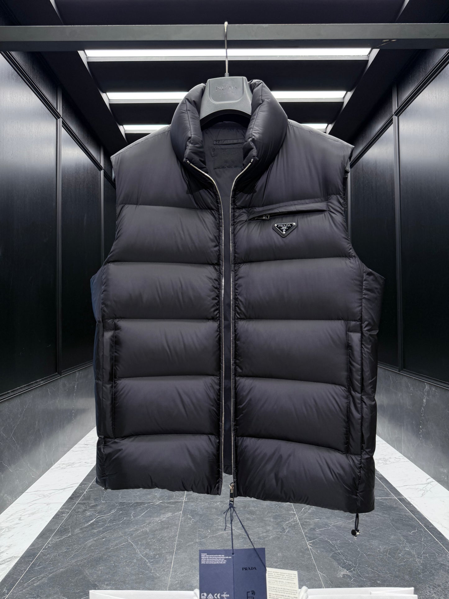 PD VEST