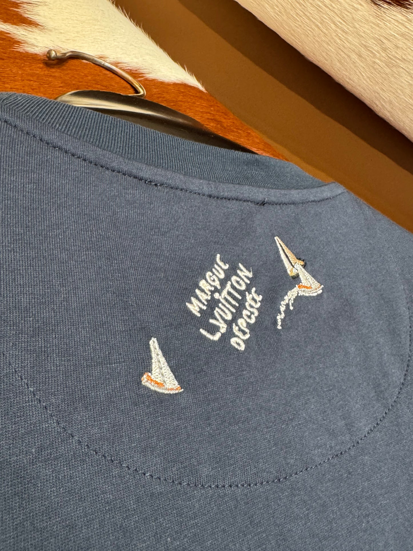 LOU T-SHIRT