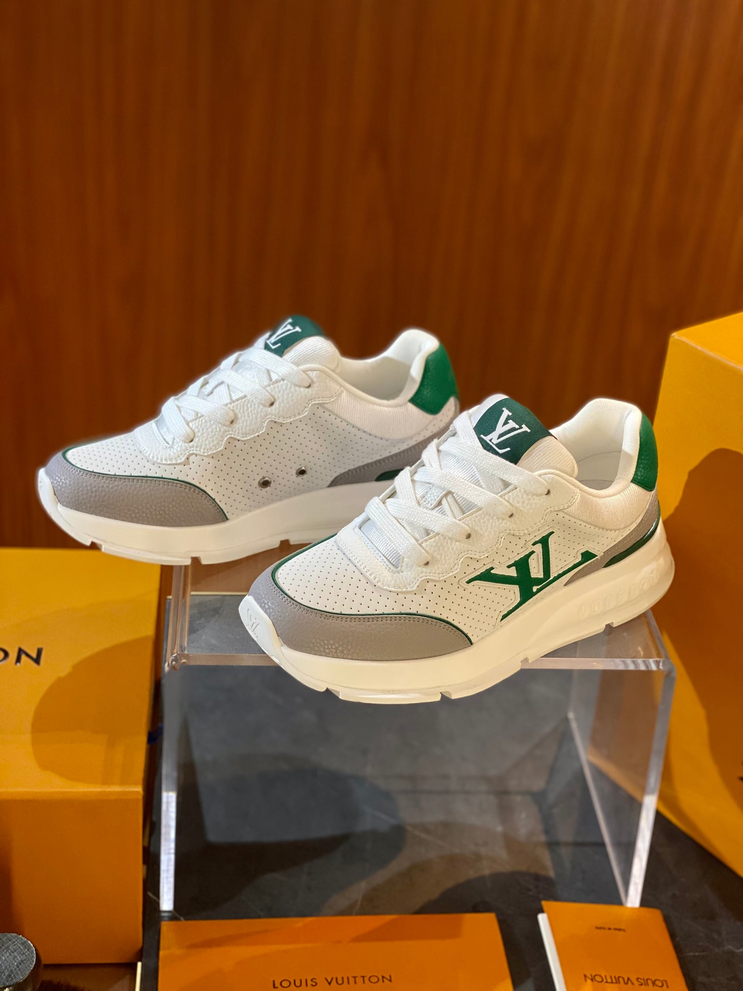 LOU CLASSIC TRAINERS