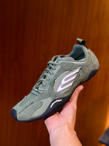 BAL MONDAY ULTRA SNEAKERS