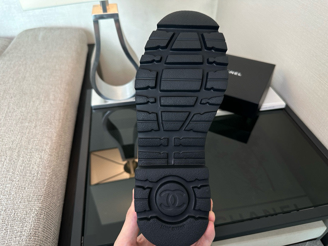 CC LOAFERS