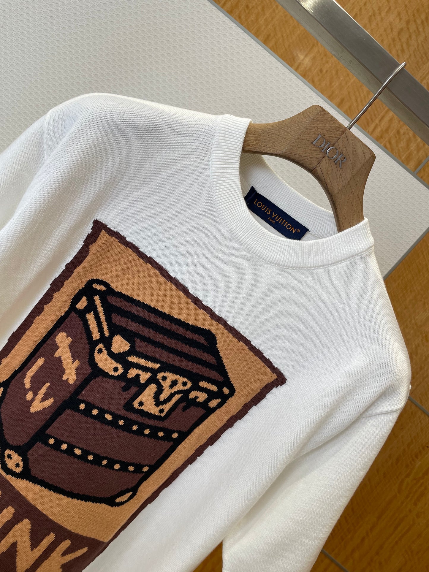 LOU T-SHIRT