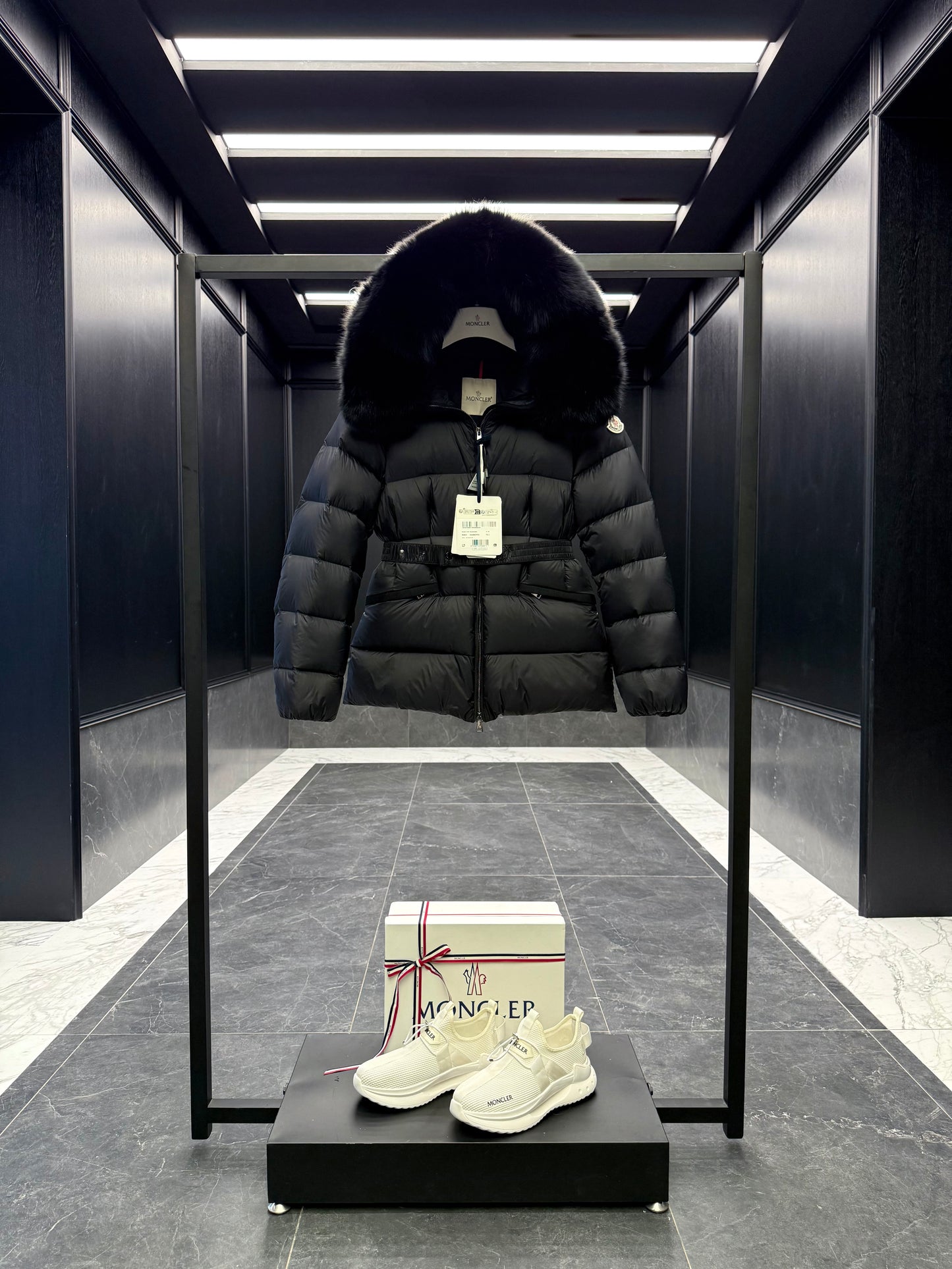 MONC BOED JACKET