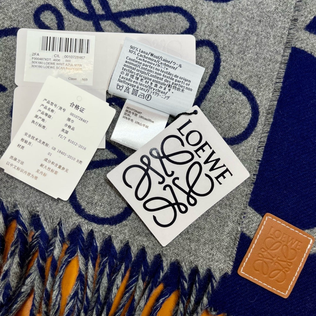 LOEW SCARF