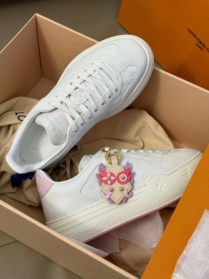 LOU TRAINERS
