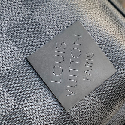 LOU AVENUE PM SLING BAG