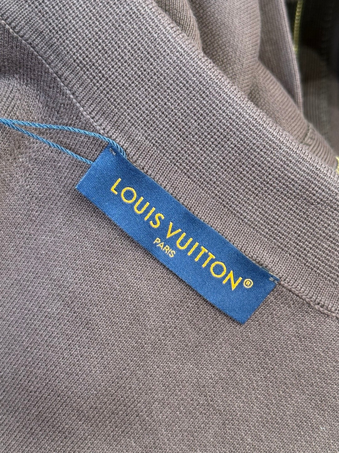 LOU ZIP CARDIGAN