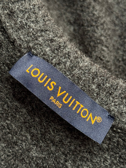 LOU JUMPER