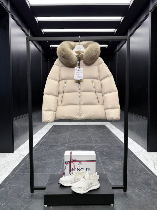 MONC LAICHEFUR JACKET