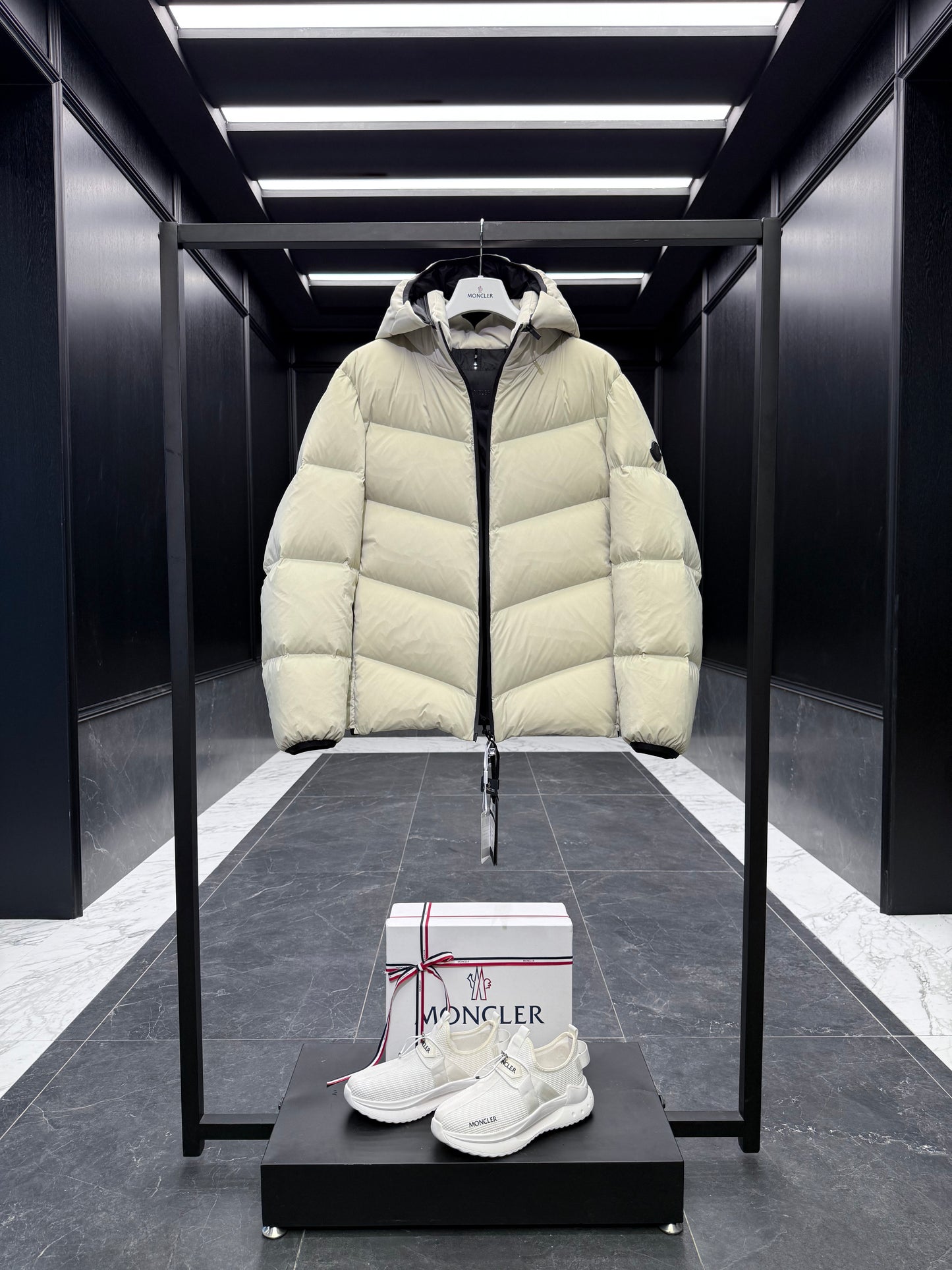 MONC FOREZ JACKET