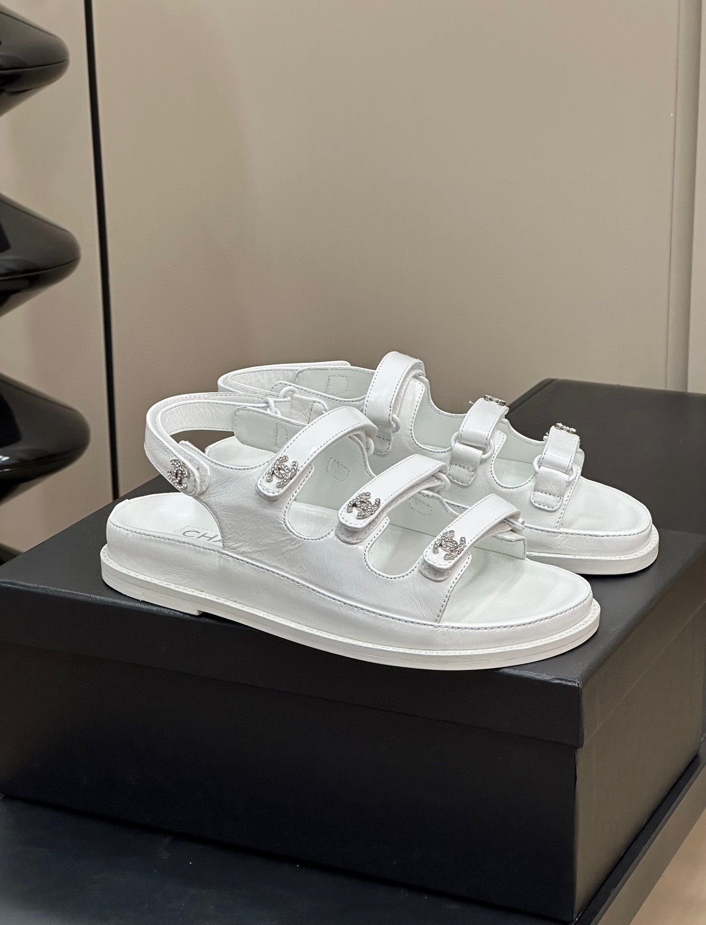 CC SANDALS