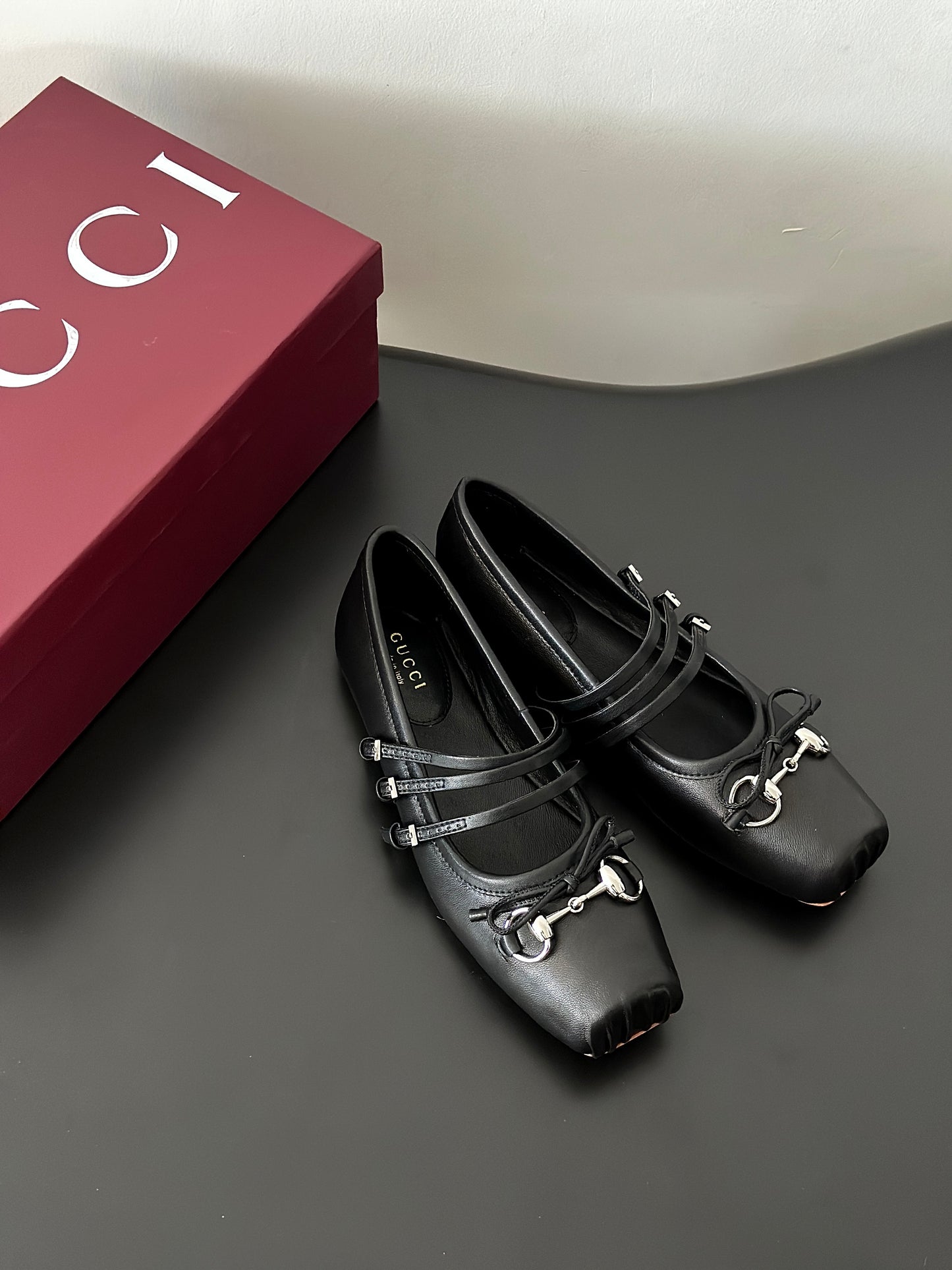 GG BALLET FLATS