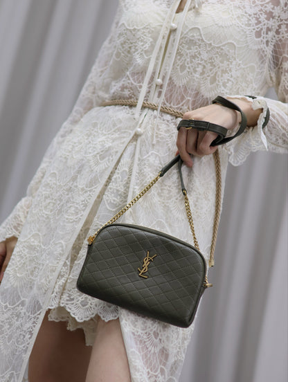 SL GABY POUCH