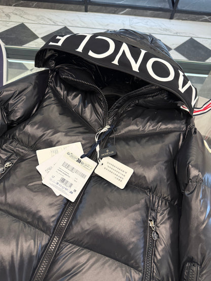 MONC HUPPE JACKET