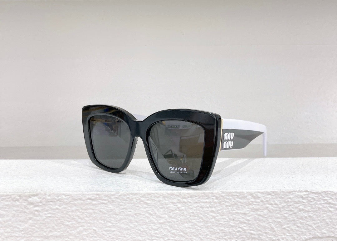 MIU M SUNGLASSES