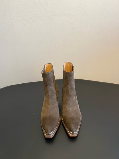 CEL BOOTS