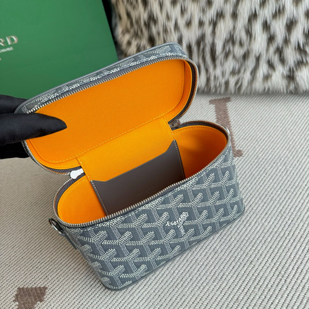 GOYA MUSE MINI VANITY BAG