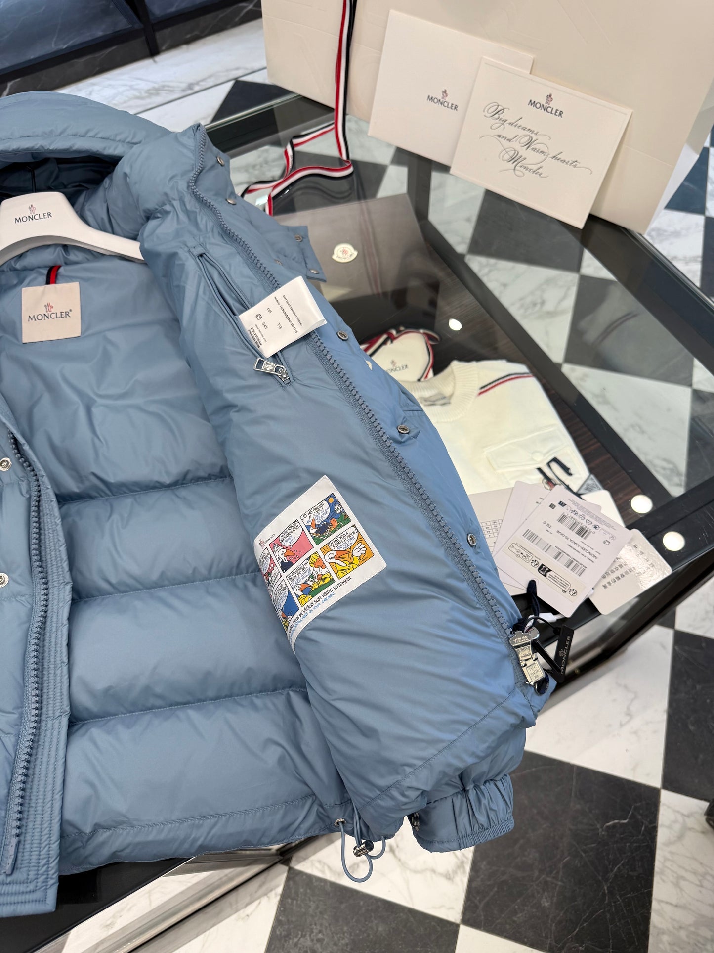 MONC MAYA 70 JACKET
