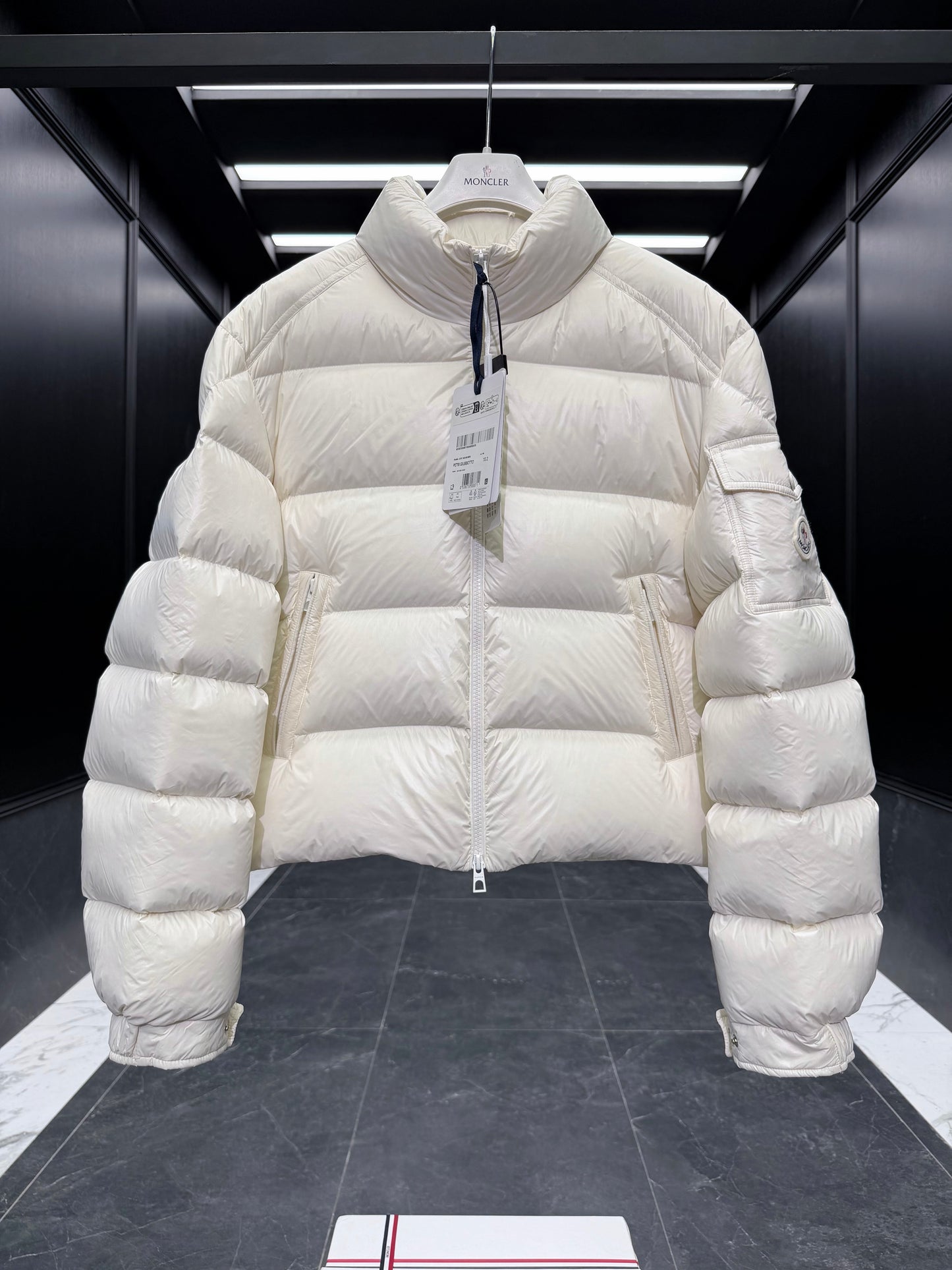 MONC PETRA JACKET