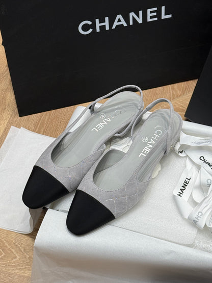 CC SLINGBACK PUMPS