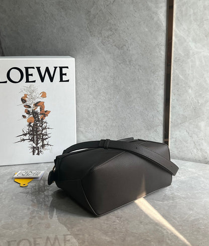 LOEW SMALL PUZZLE EDGE BAG